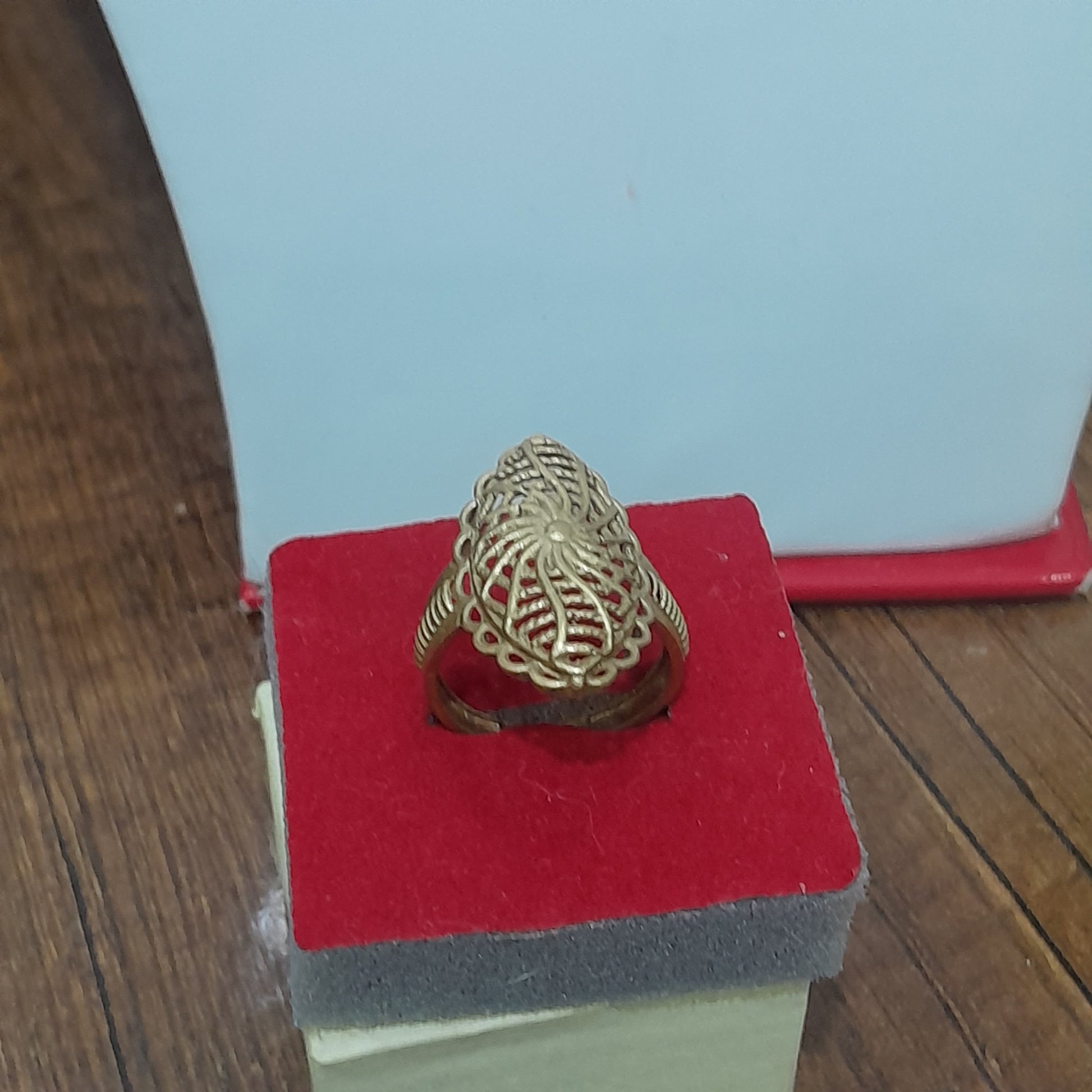 خاتم من نحاس