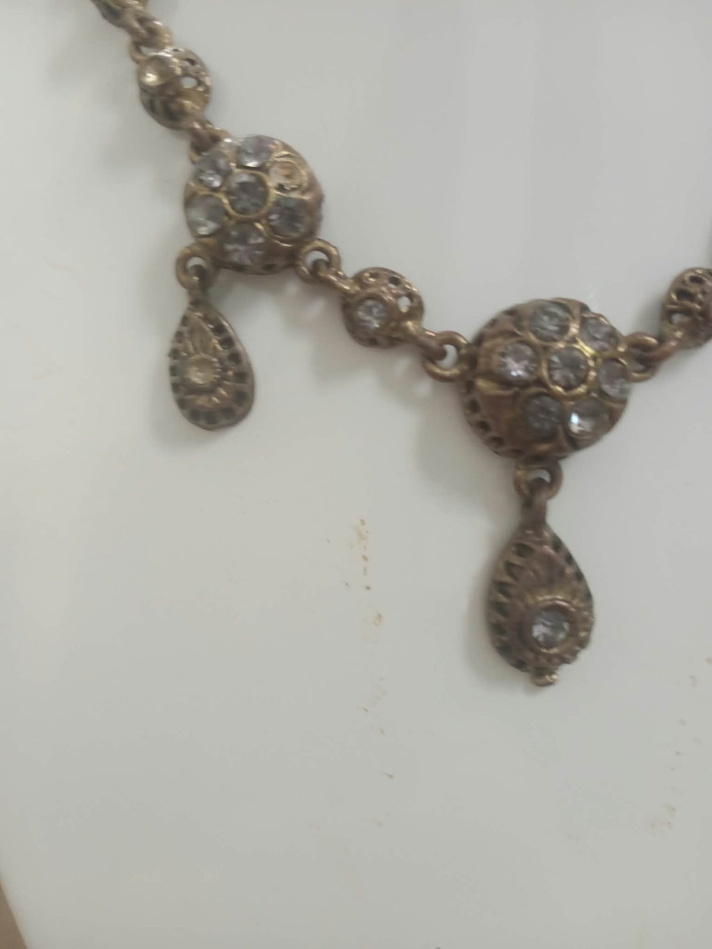 زروف قديم من برونز