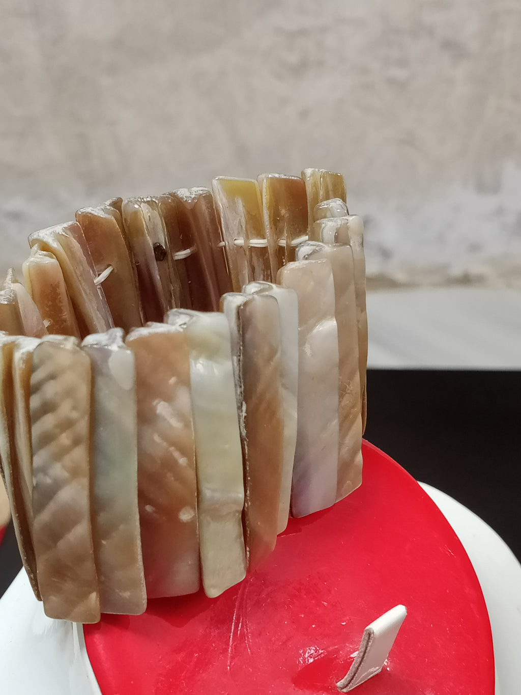 سوار تحفة من صدف بحري