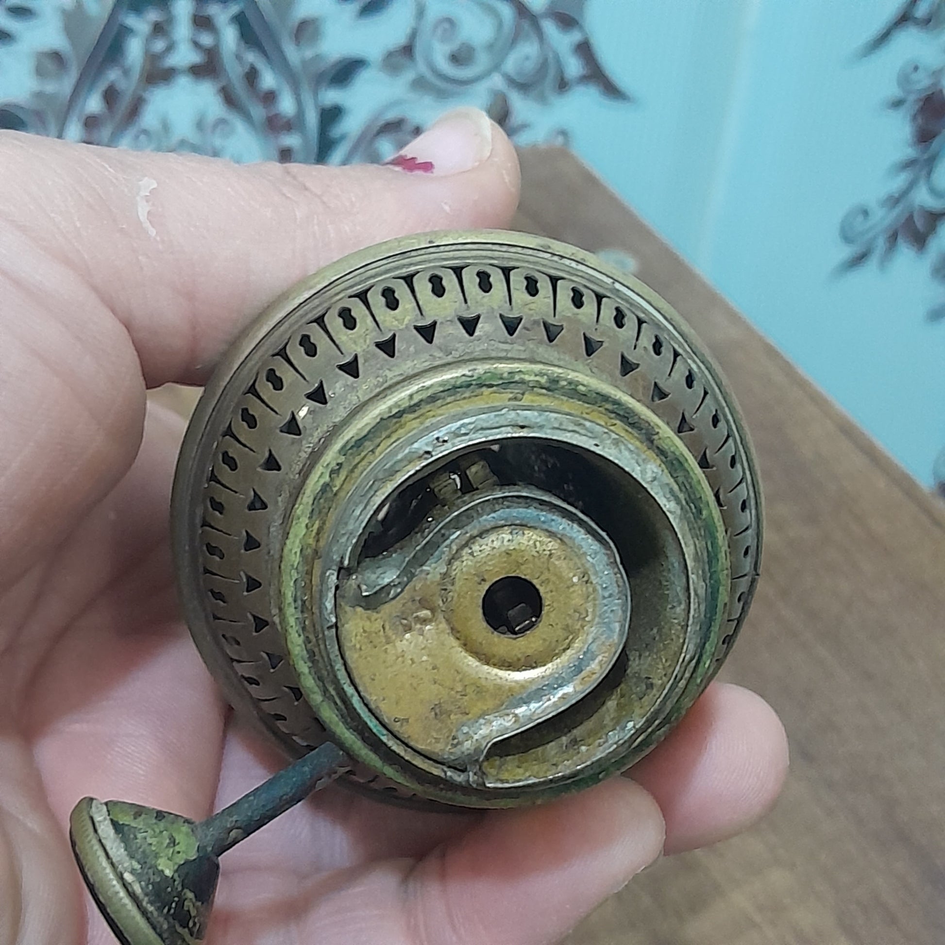 مصباح قديم