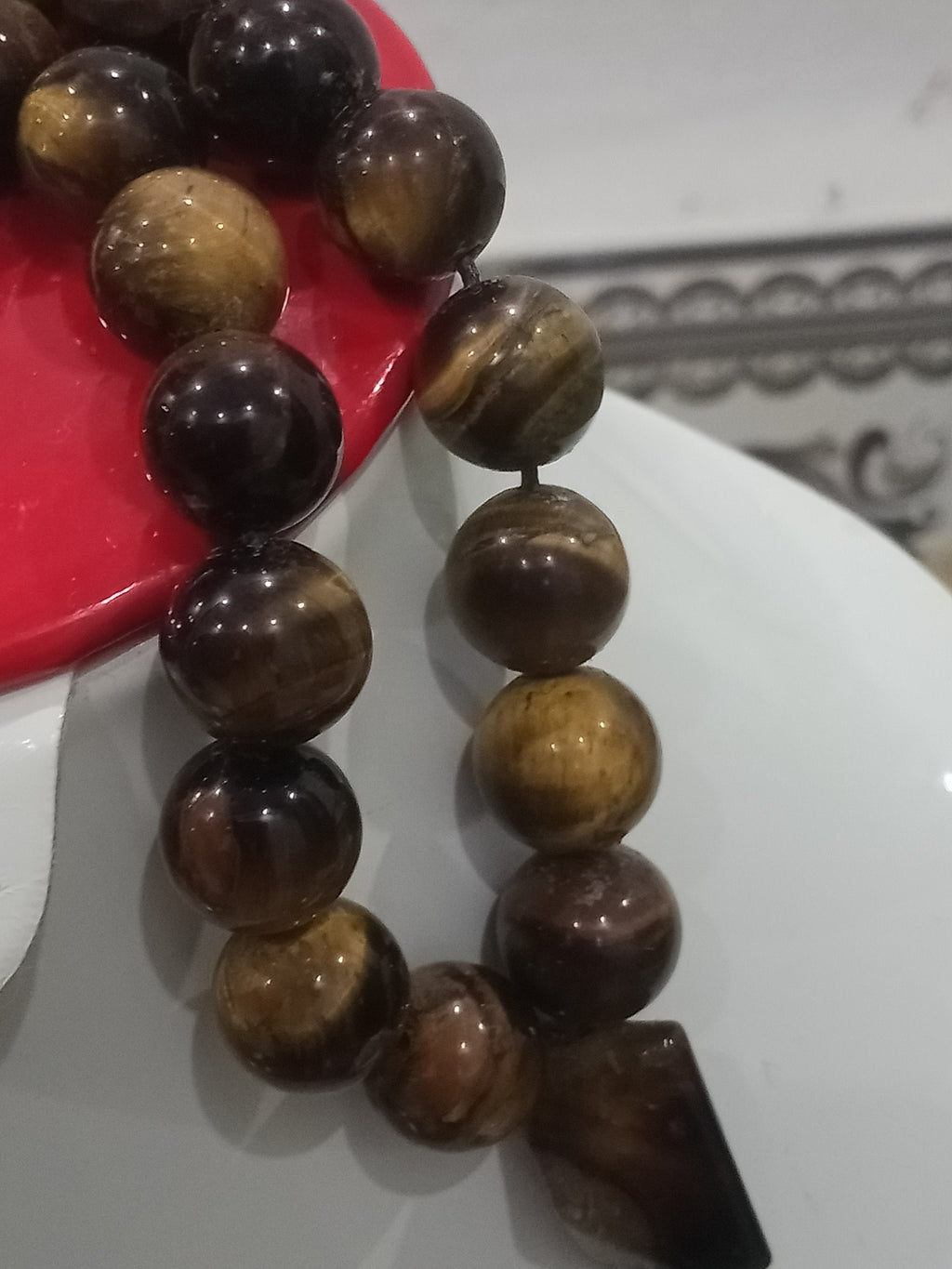 سبحة من احجار عين النمر