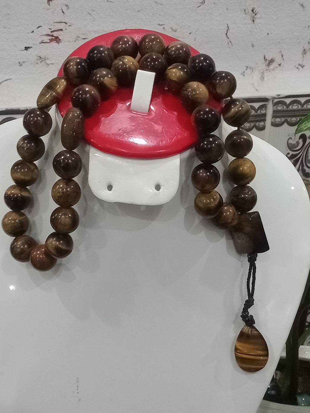 سبحة من احجار عين النمر