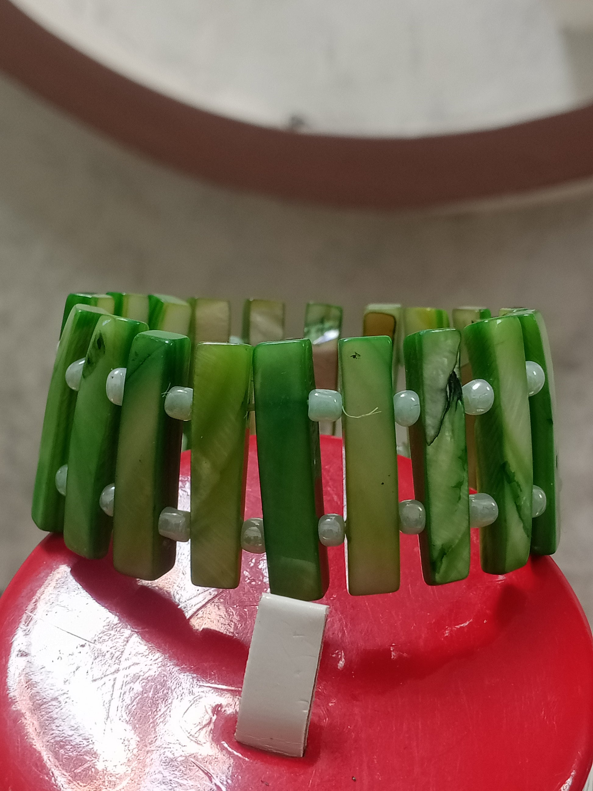سوار تحفة من صدف طبيعي