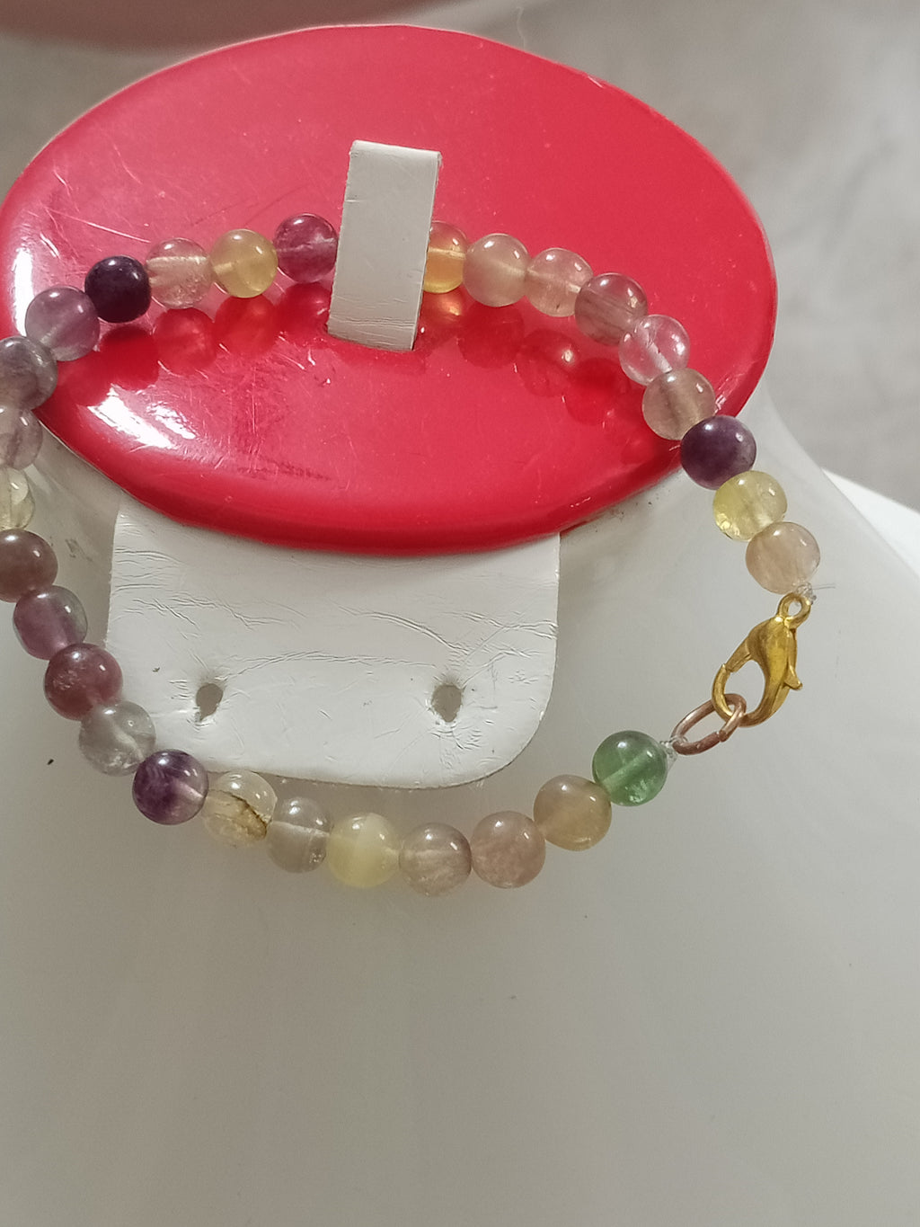 سوار تحفة من احجار طبيعية