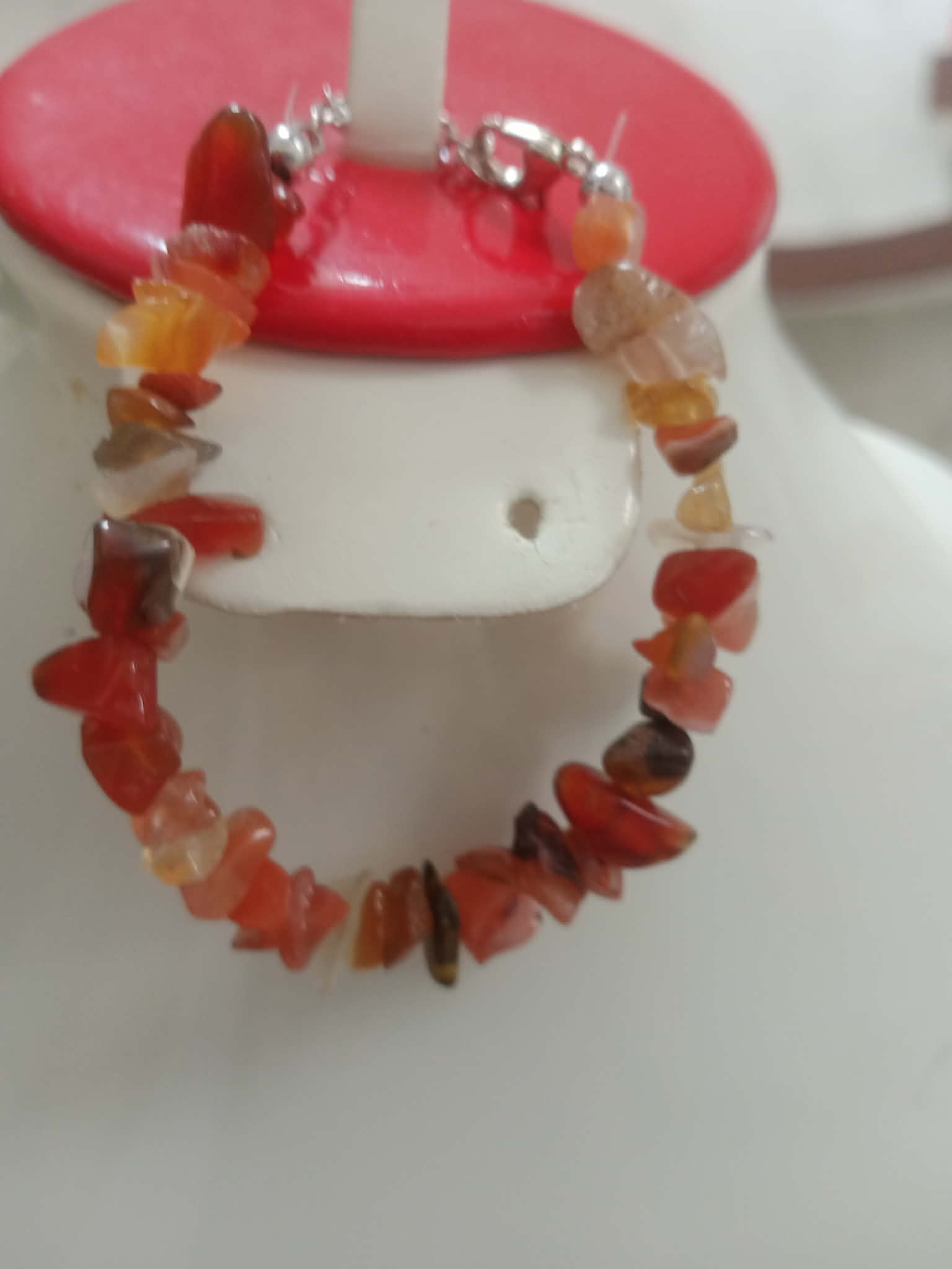 سوار من أحجار عقيق طبيعي