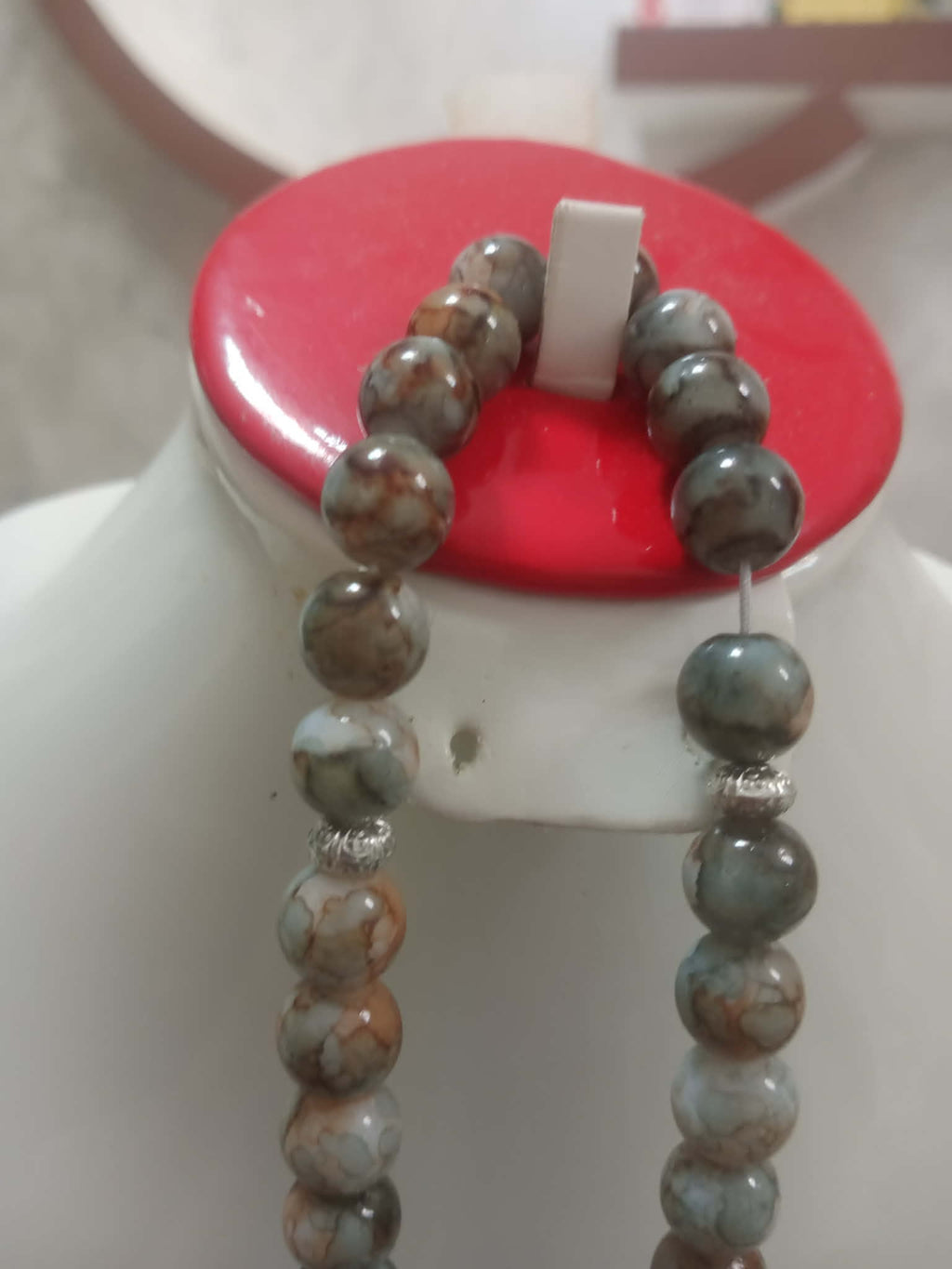 سبحة من أحجار عقيق طبيعي