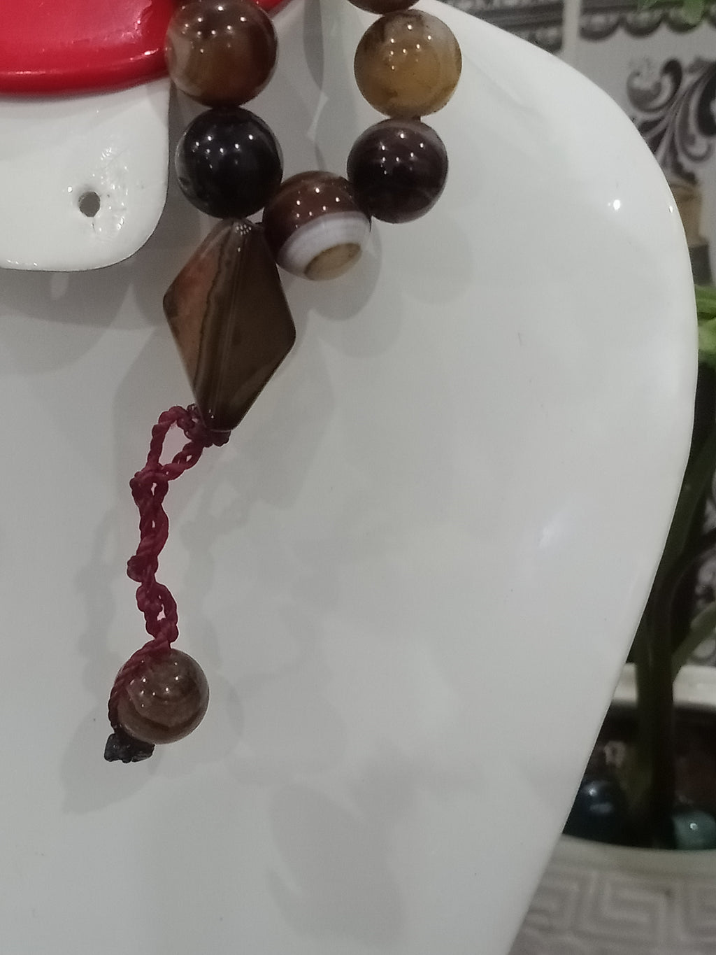 سبحة من احجار عين النمر