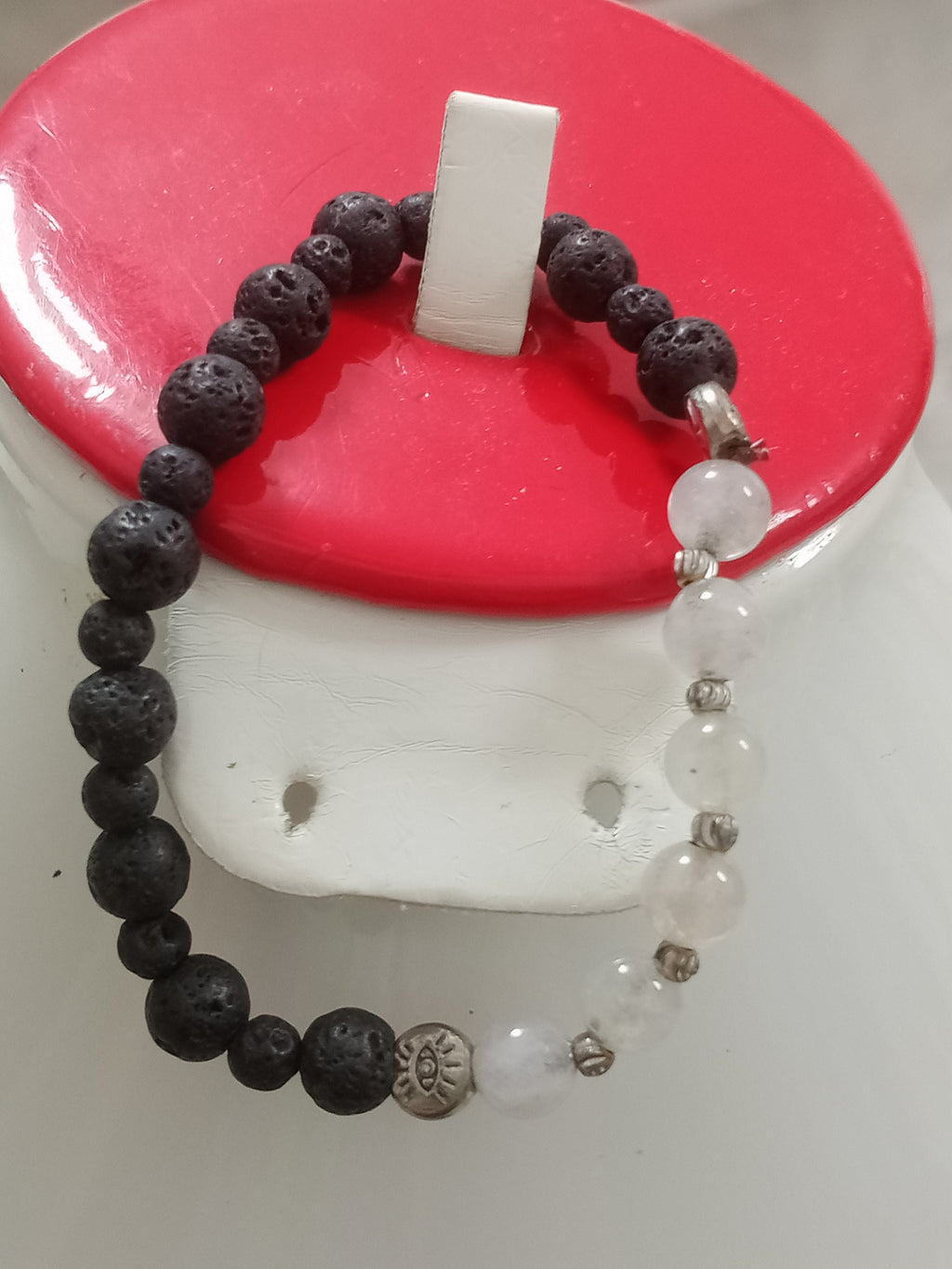 سوار من احجار طبيعية