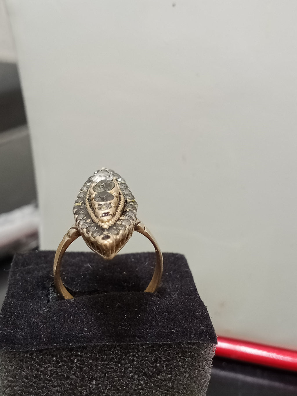 خاتم ماركيز قديم من نحاس