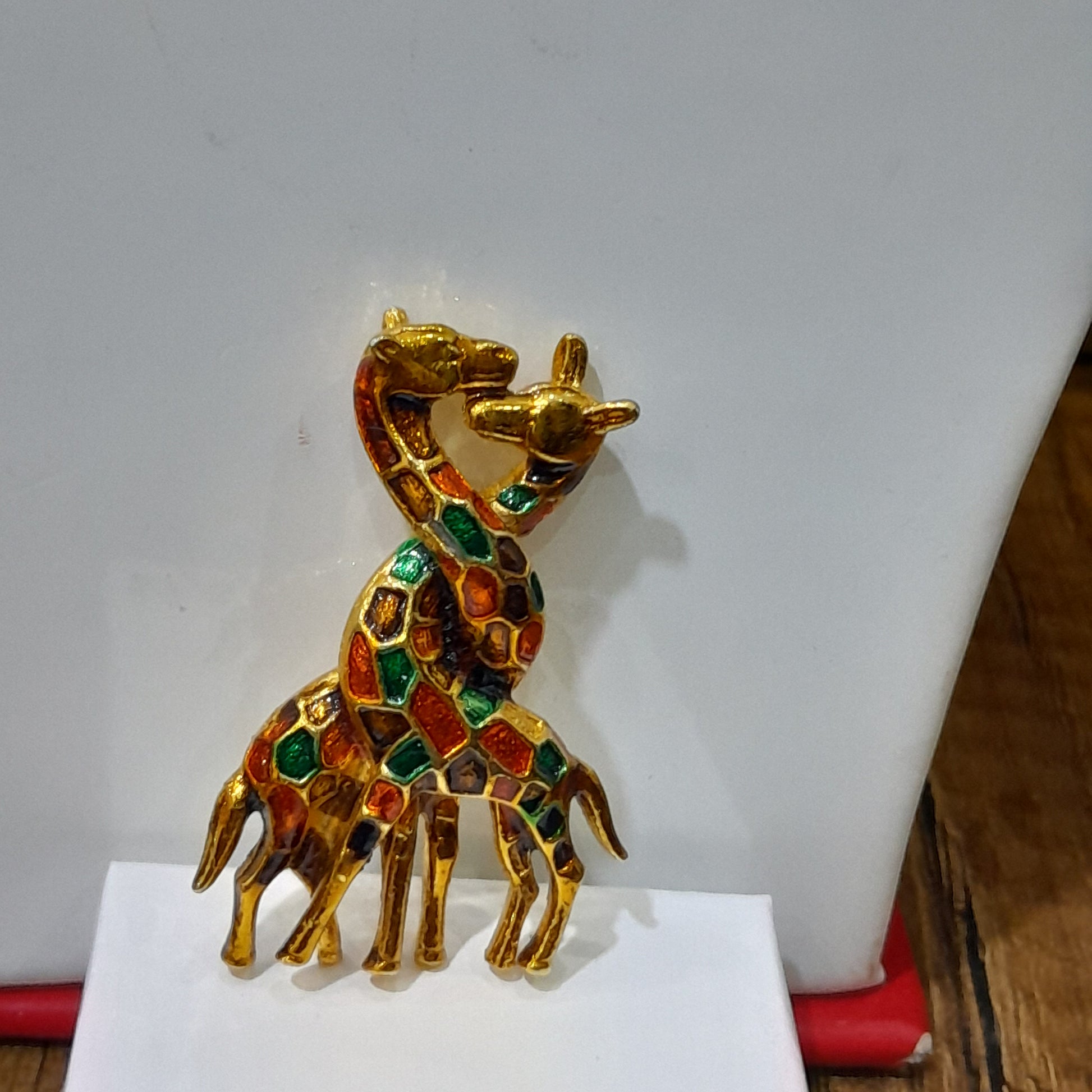 بروش تحفة بلاكي فرنسي