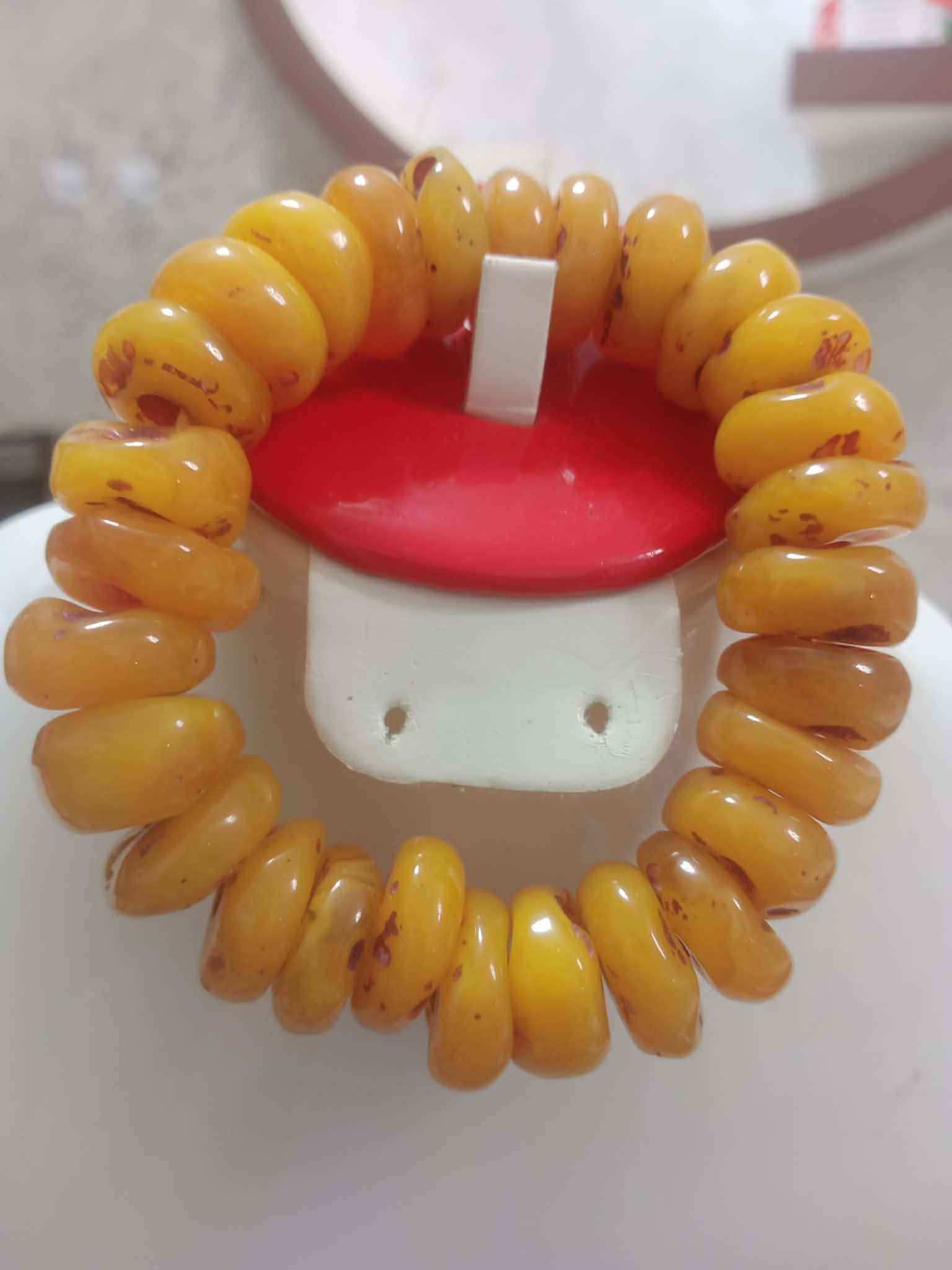 سوار من لبان طبيعي