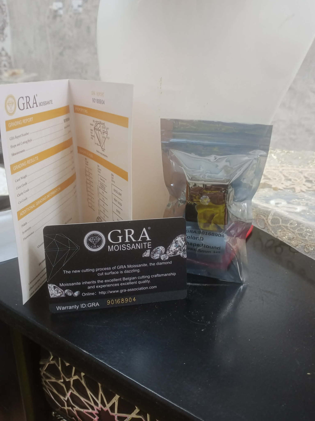 حجر ماسونيت 1 قيراط مع الشهادة