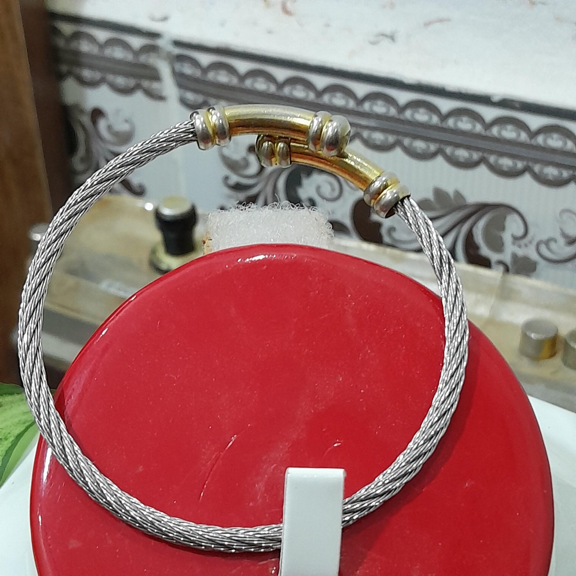سوار تحفة من نحاس
