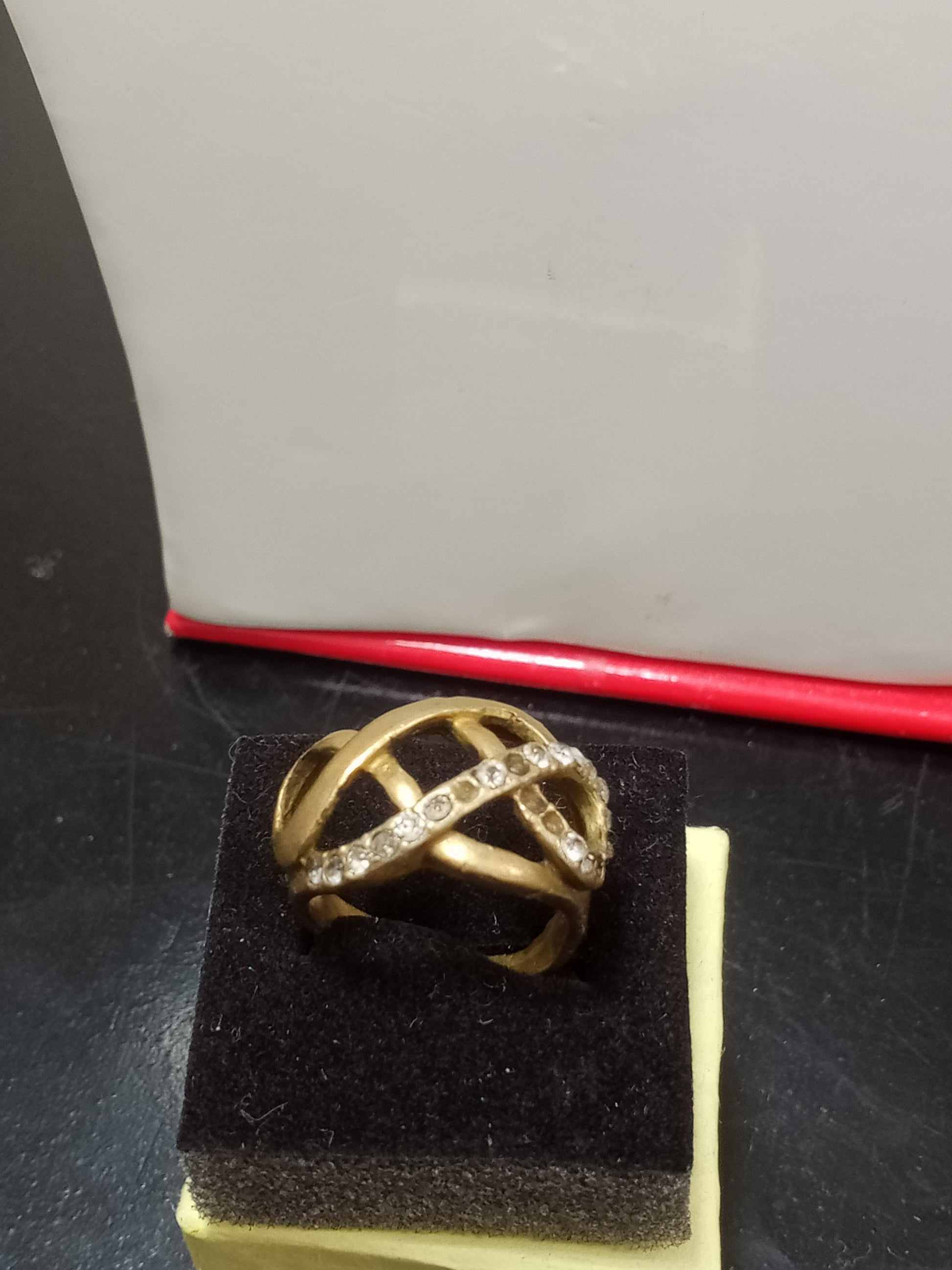خاتم نسائي تحفة من نحاس