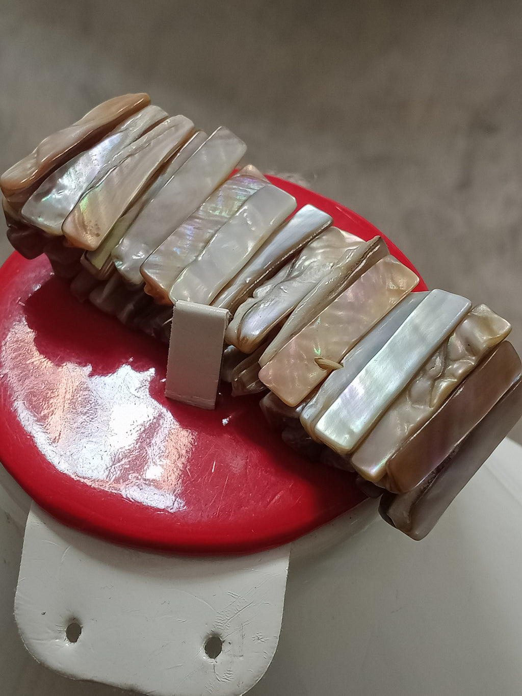 سوار من صدف طبيعي