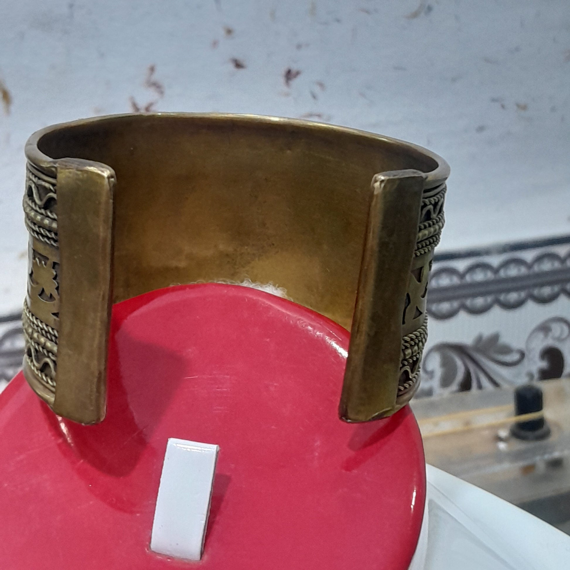 سوار تحفة من نحاس
