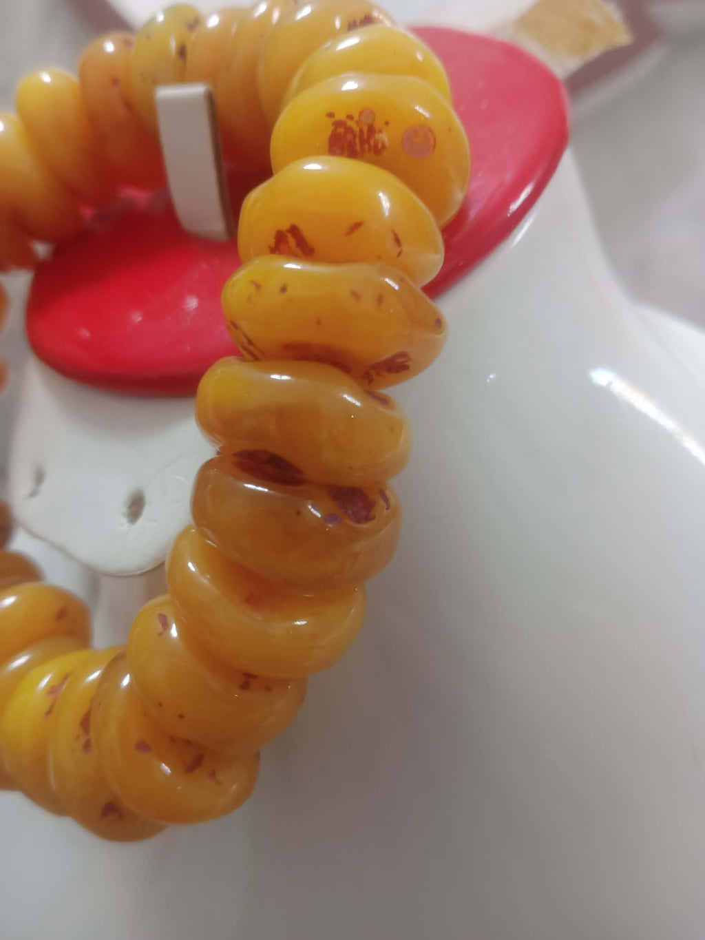 سوار من لبان طبيعي