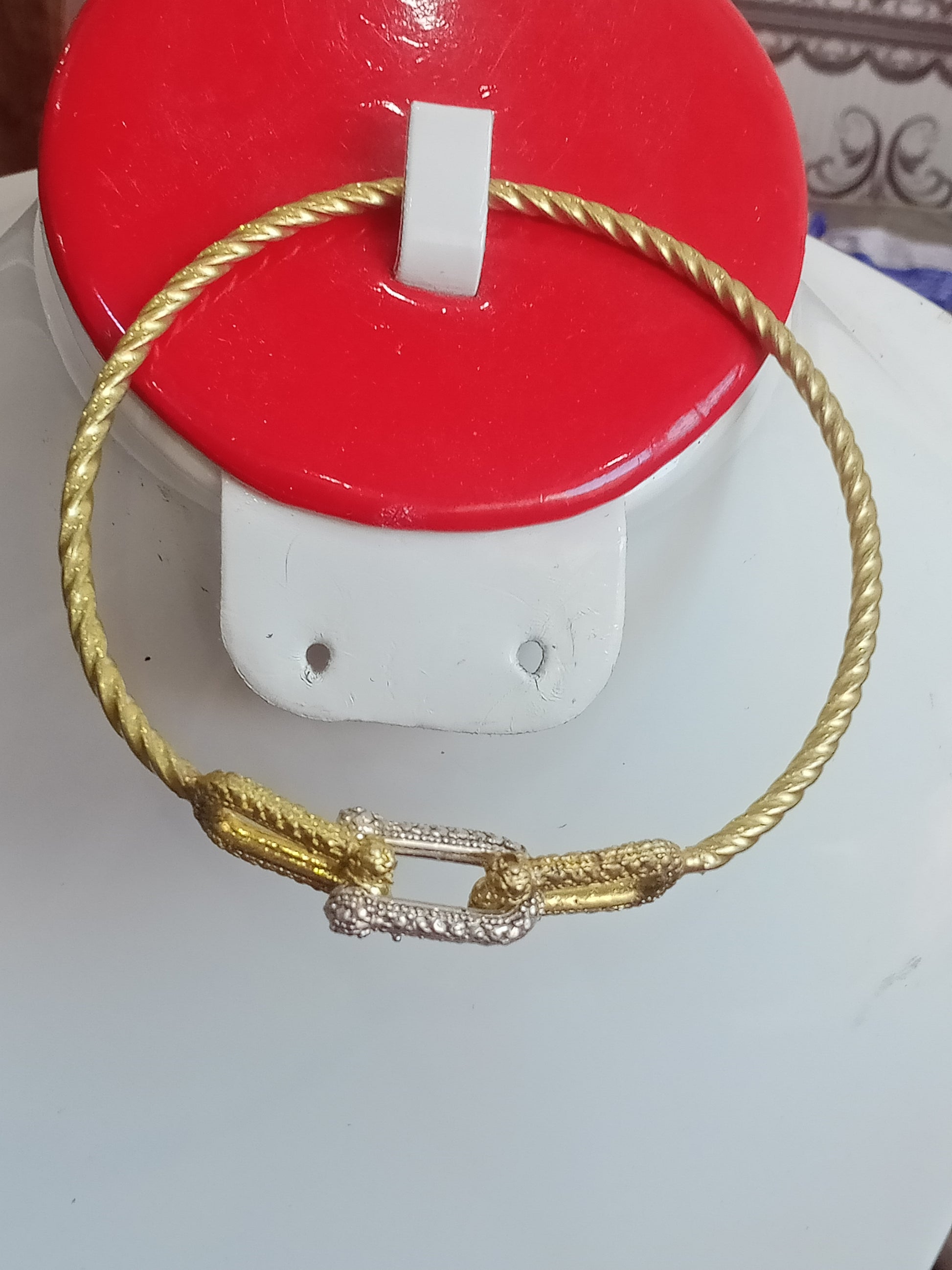 سوار تحفة من نحاس