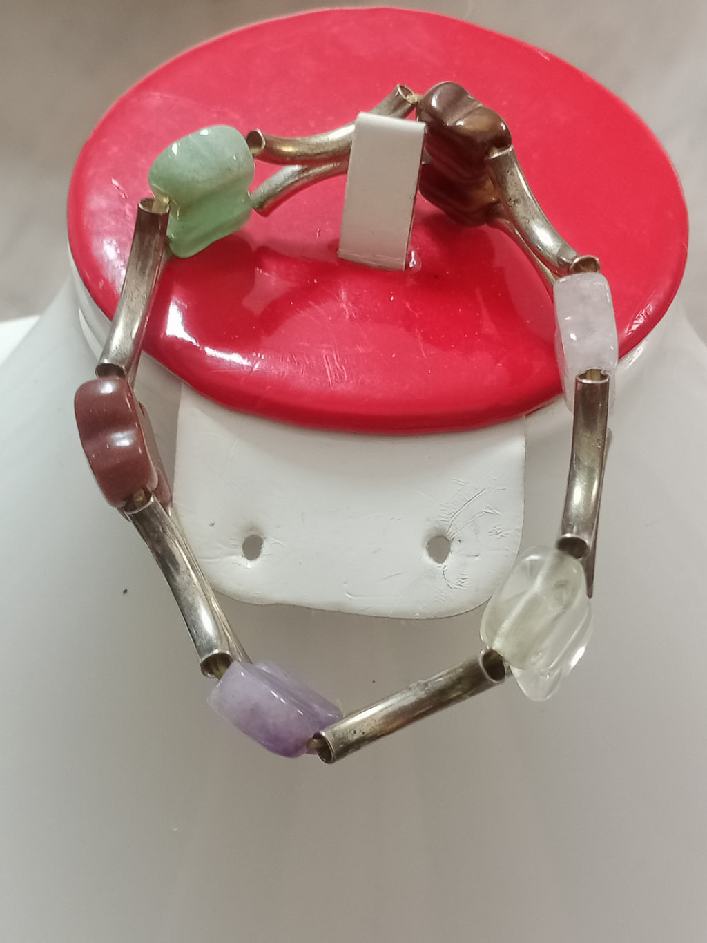 سوار تحفة بأحجار طبيعية