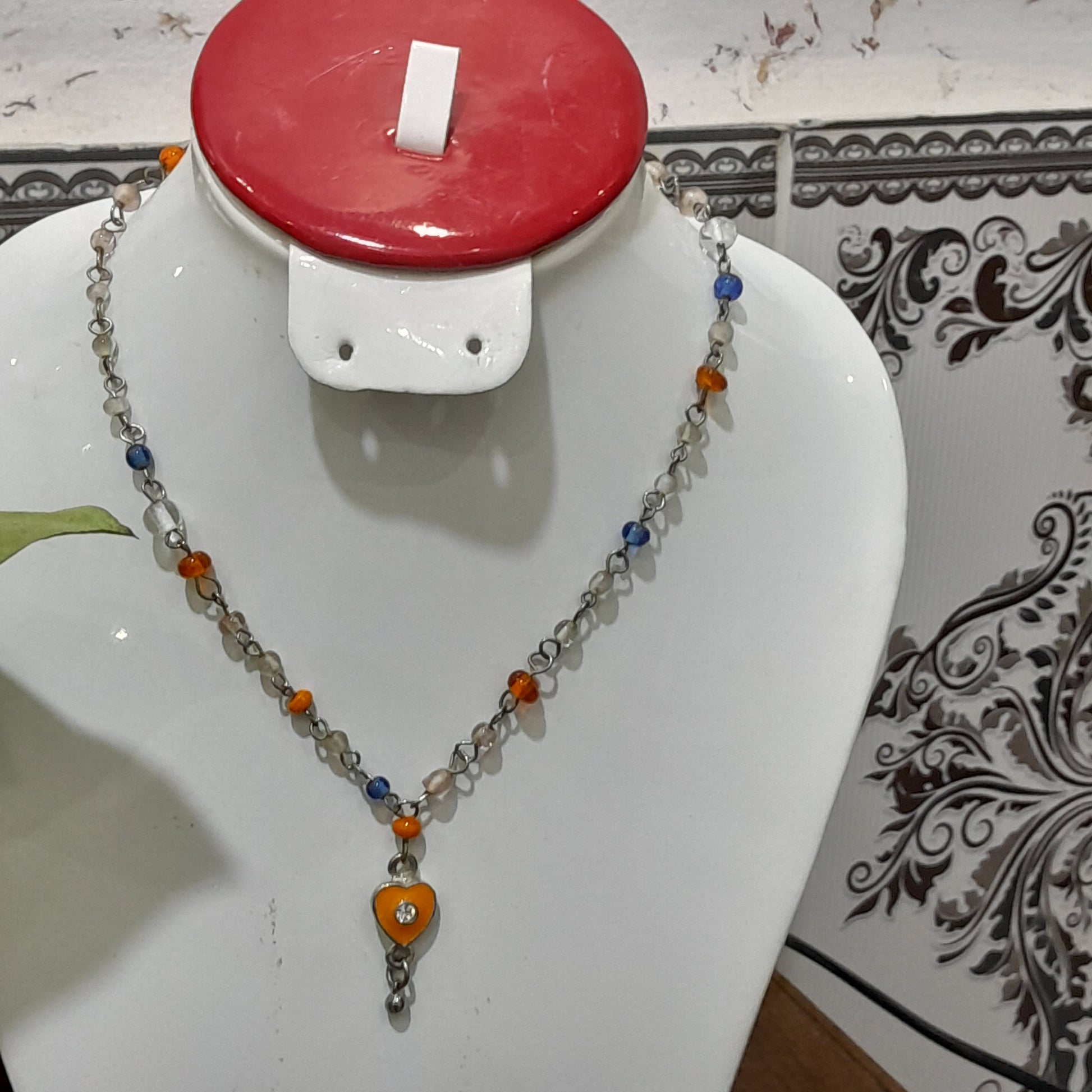 سلسلة تحفة بأحجار