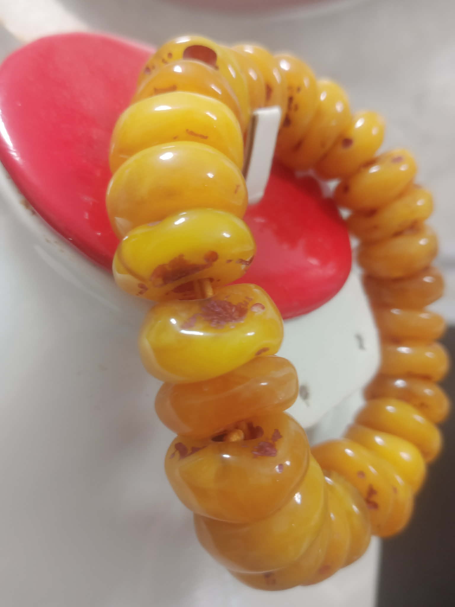 سوار من لبان طبيعي
