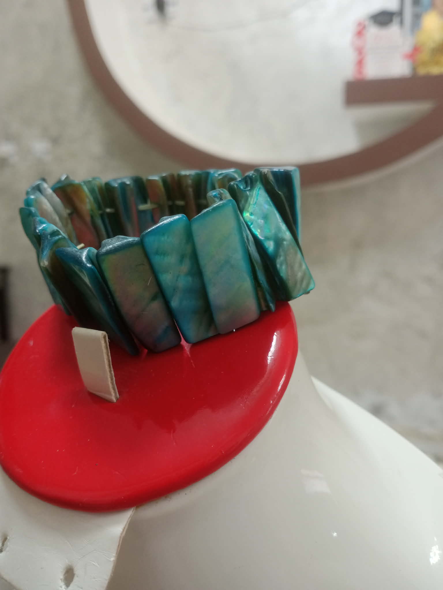سوار من صدف بحري طبيعي
