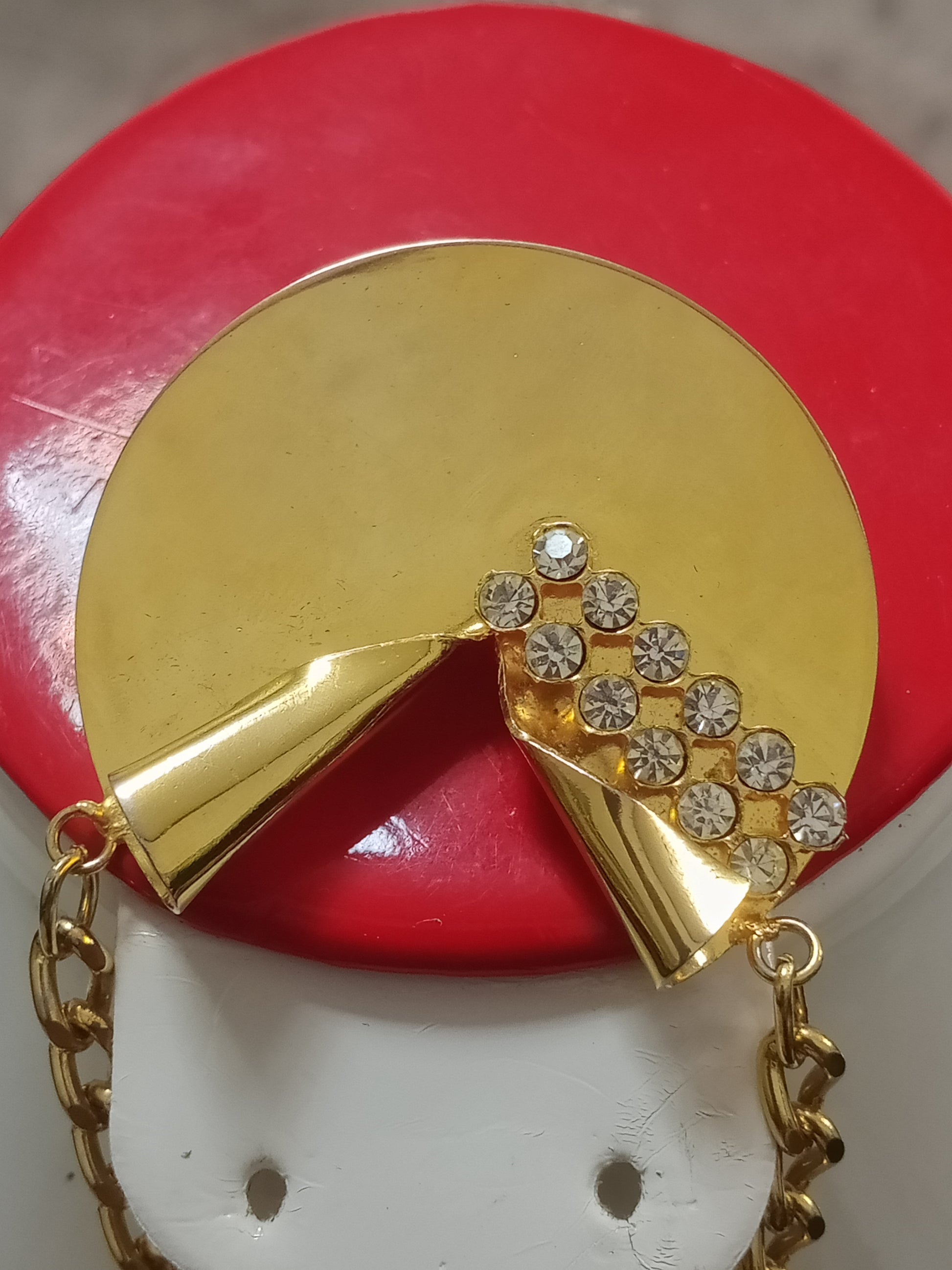 بروش بلاكي فرنسي