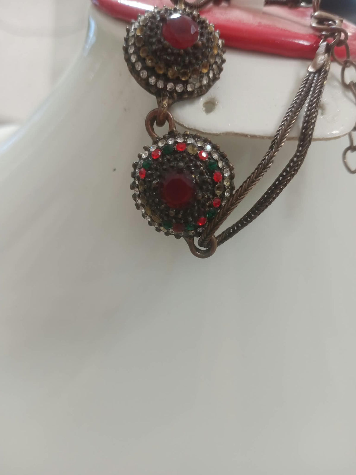 سوار تحفة من برونز