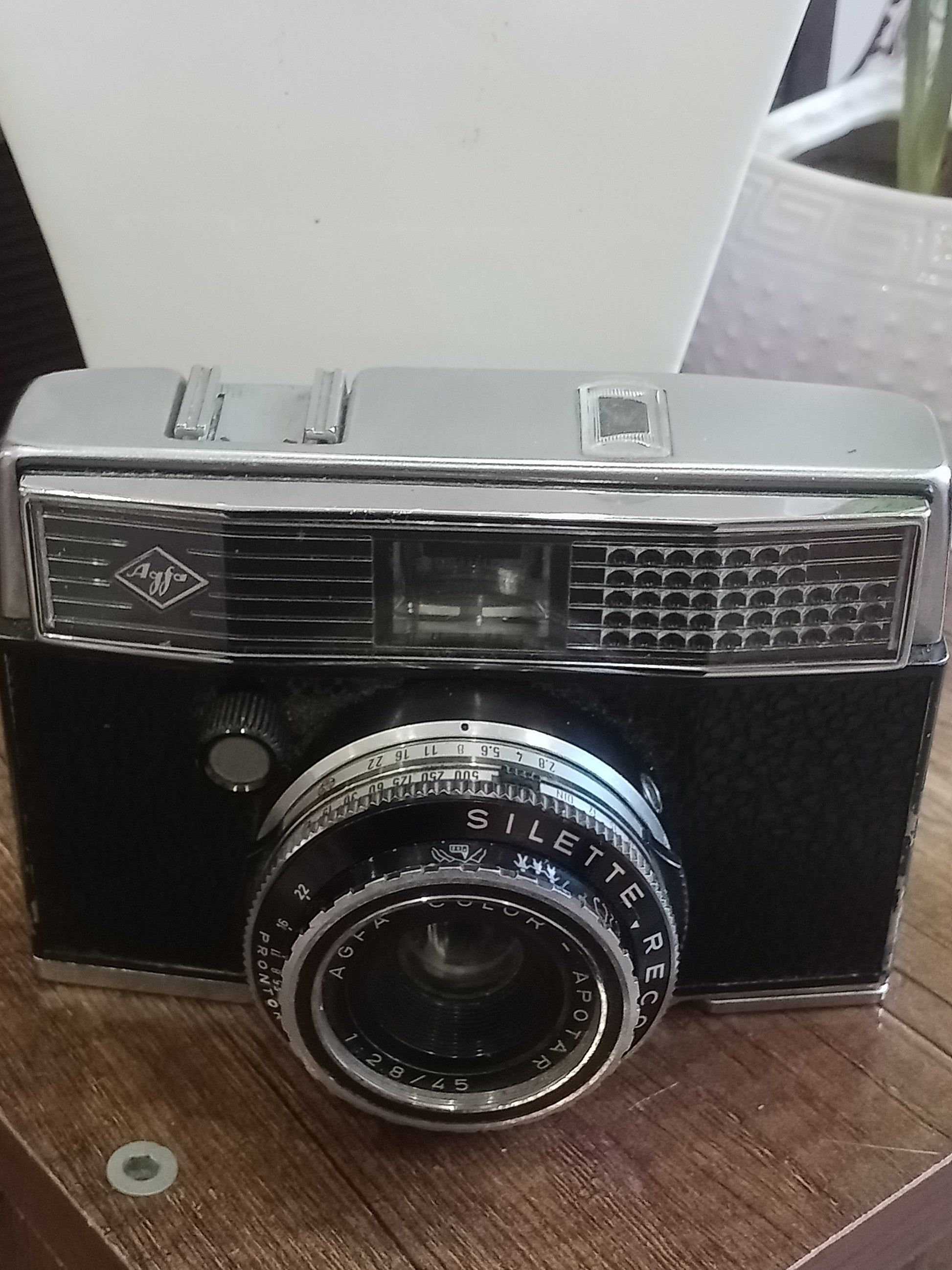 آلة تصوير قديمة تحفة
