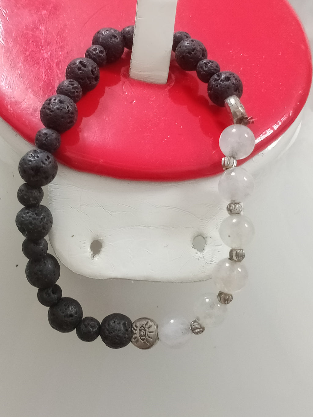 سوار من احجار طبيعية