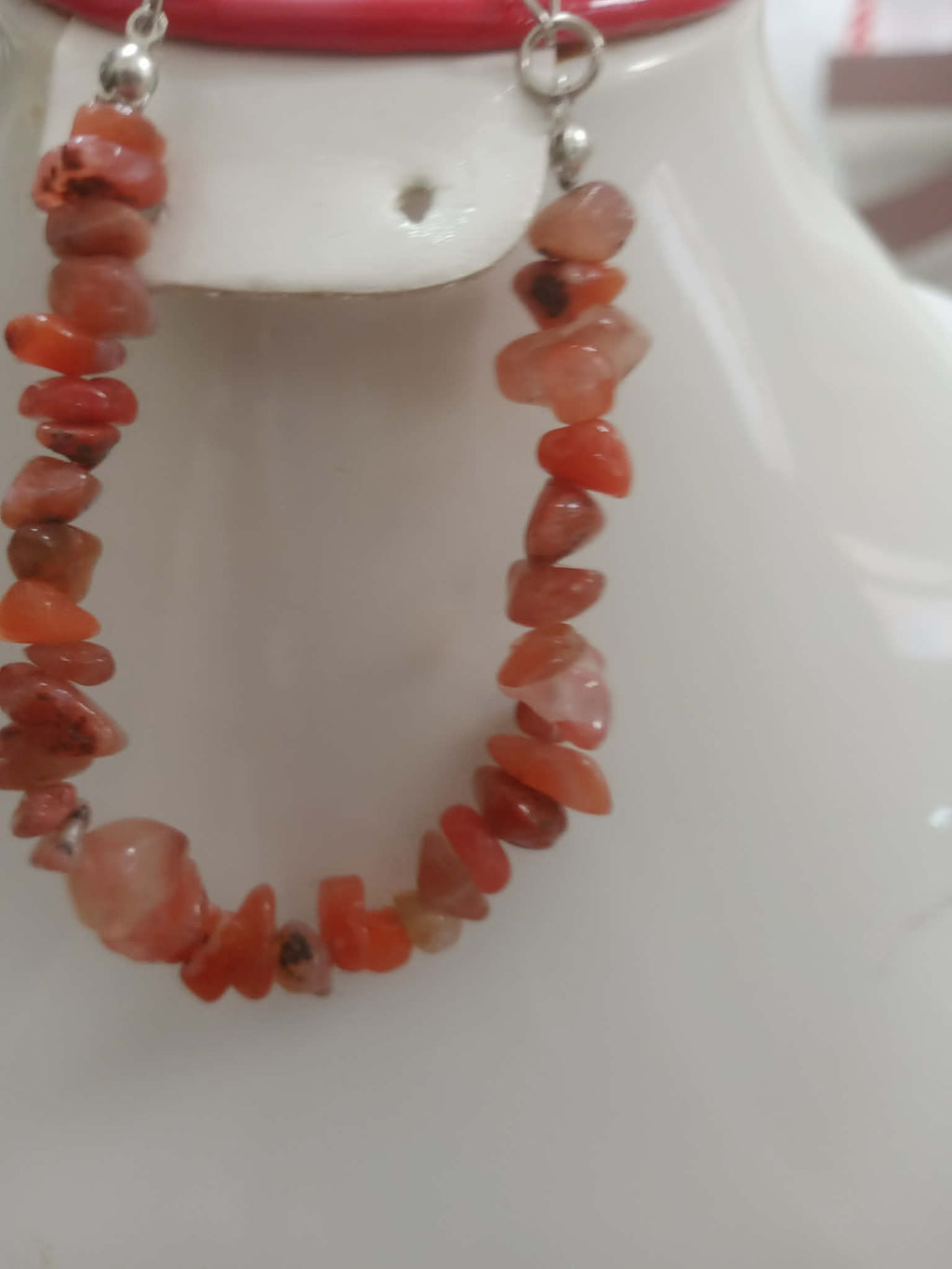 سوار من أحجار عقيق طبيعي