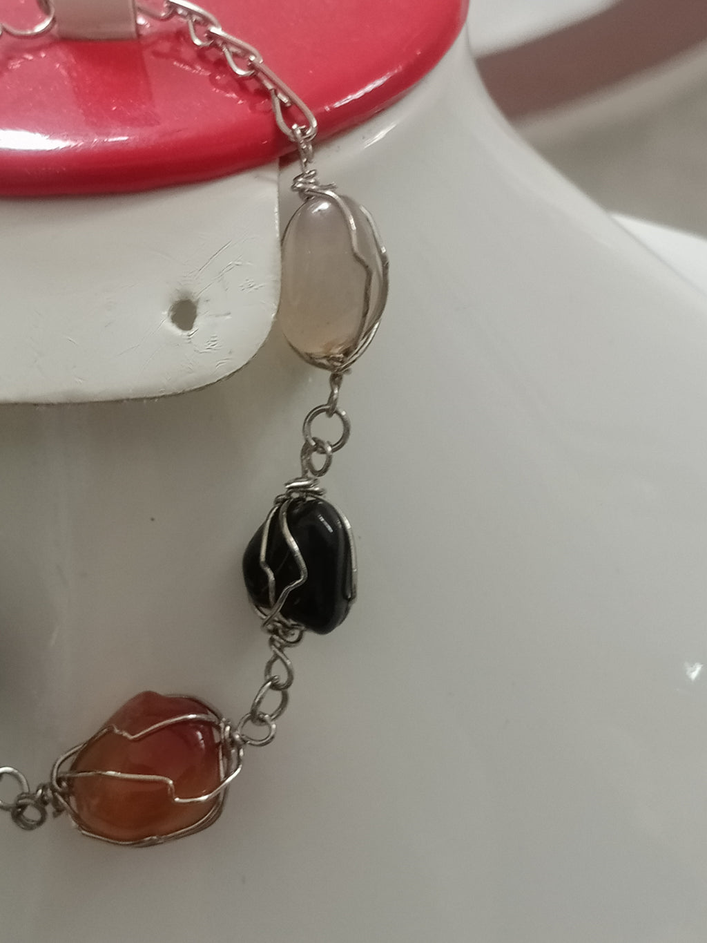 سوار باحجار طبيعية