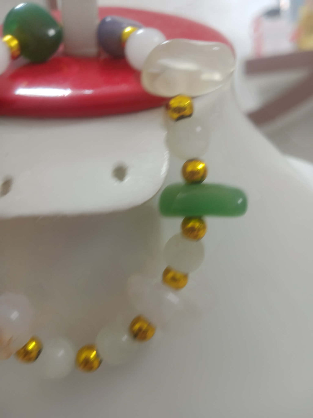 سوار بأحجار طبيعية