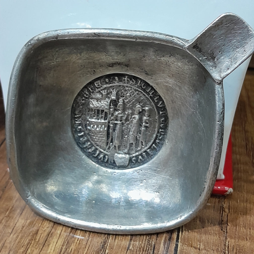 ancienne Coupelle Etain de la Fontaine Paris 7 cm