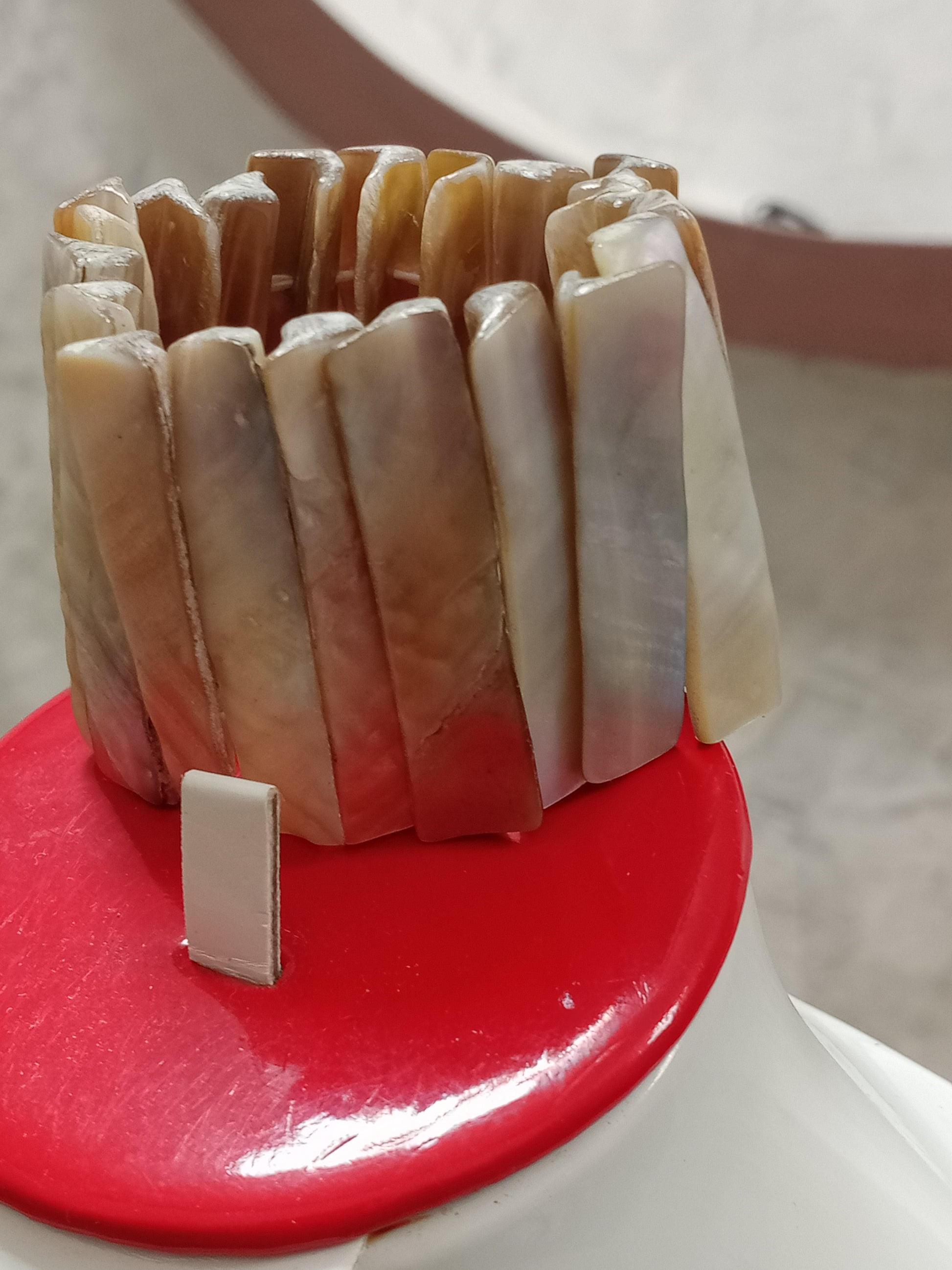 سوار تحفة من صدف بحري