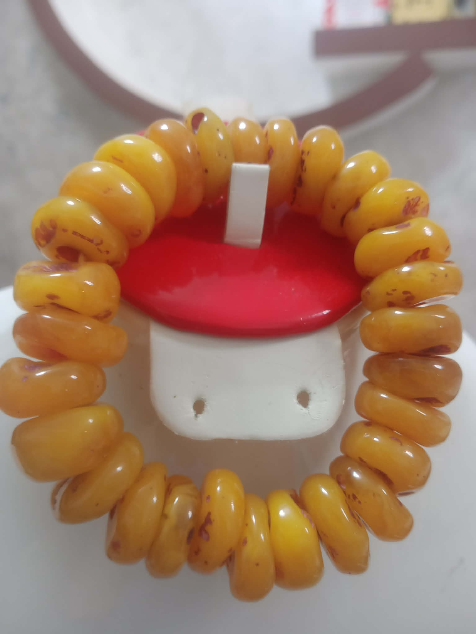سوار من لبان طبيعي