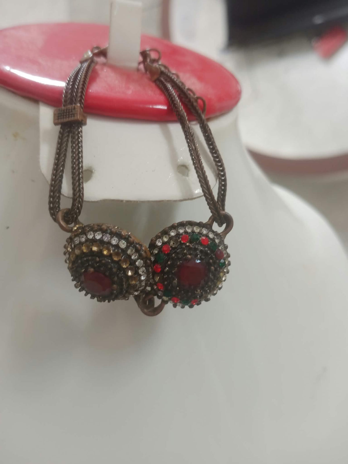 سوار تحفة من برونز