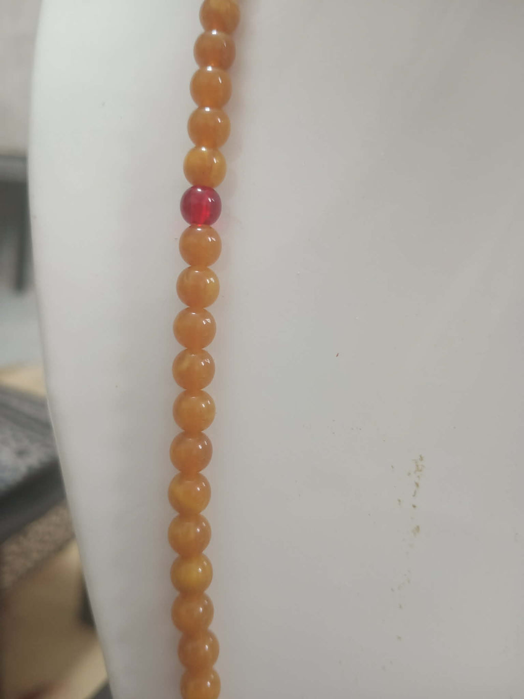 سبحة من كهرمان طبيعي