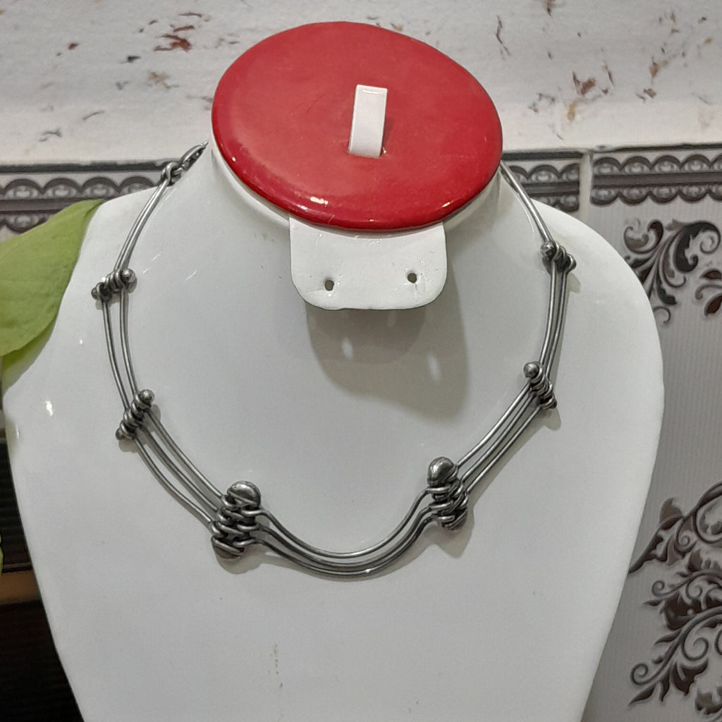 سلسلة مغلفة بالفضة
