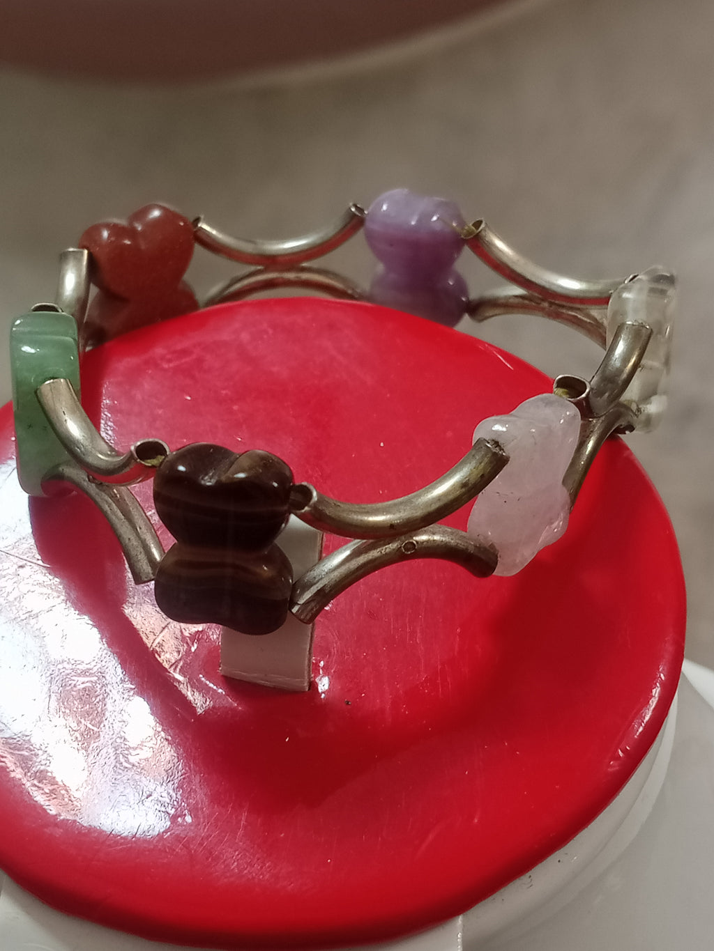 سوار تحفة بأحجار طبيعية