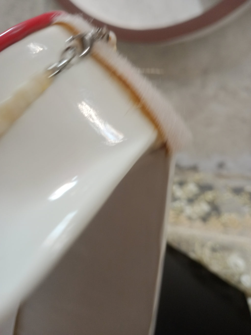 عقد تحفة من عاج